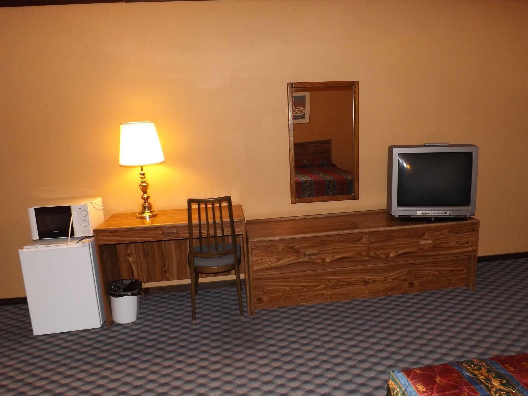 Tristar Inn Xpress Tucumcari Zewnętrze zdjęcie